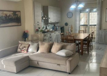 Sala da pranzo - Appartamento Via San Nicolò
 
4, Aci Catena - foto 22