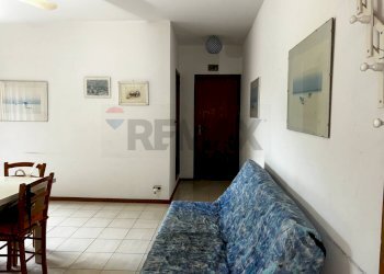 Sala da pranzo - Trilocale Via Ruggero Leoncavallo
 
7, Taormina - foto 8