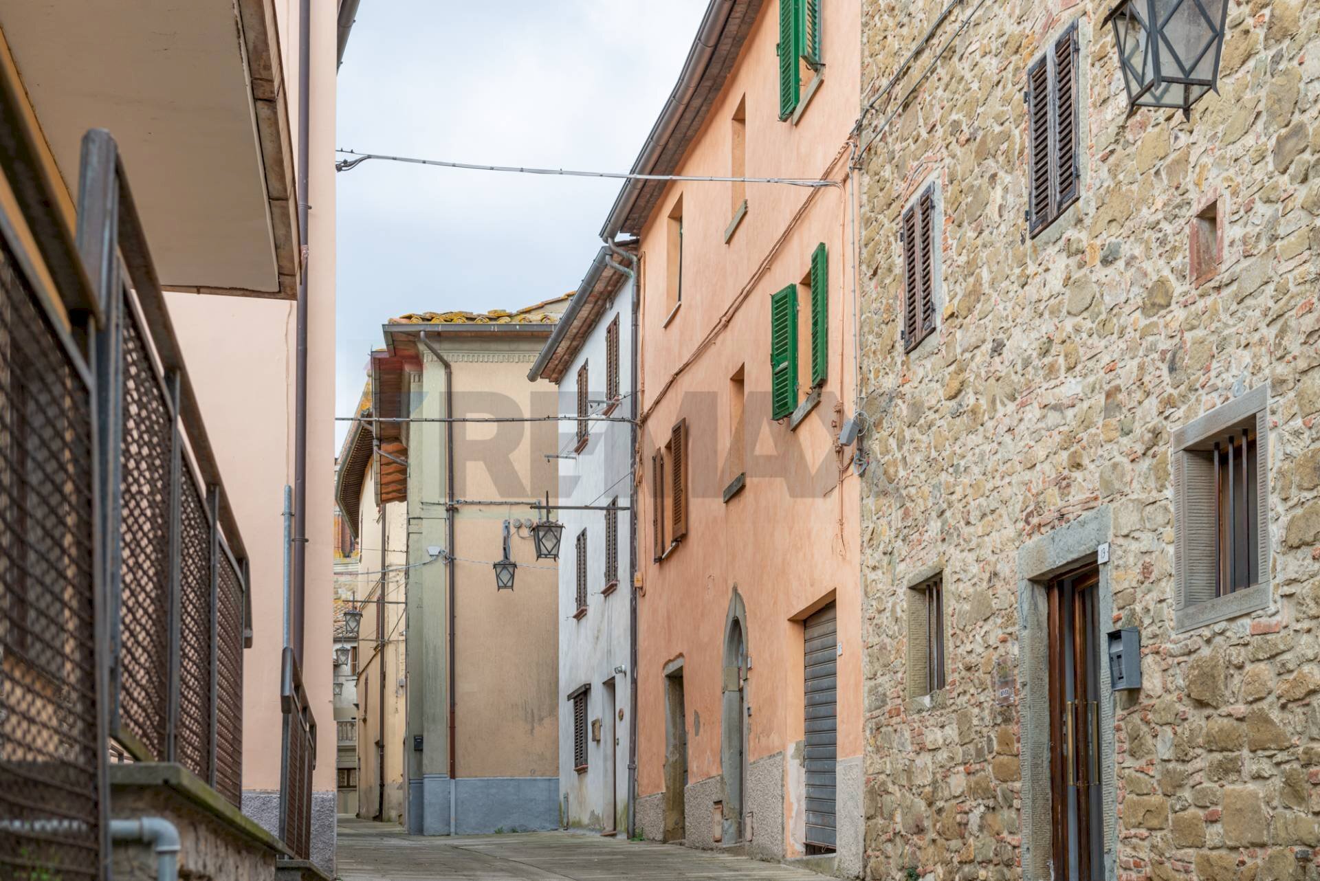 Edificio all\'aperto - Casa semi indipendente CORSO ITALIA
 
15, Civitella in Val di Chiana - foto 1
