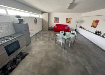 Sala da pranzo - Commercial Premises Via Santa Lucia
 
72, Corigliano-Rossano - photo 15