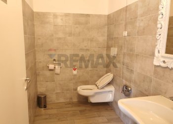 Bagno - Bar Tavola Calda - Fredda viale della repibblica
4, Ello - foto 3