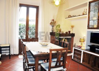 Sala da pranzo - Casa semi indipendente via Senio
 
39, Prato - foto 17