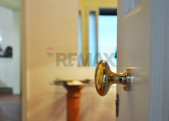 Dettagli - Casa semi indipendente via Senio
 
39, Prato - foto 39