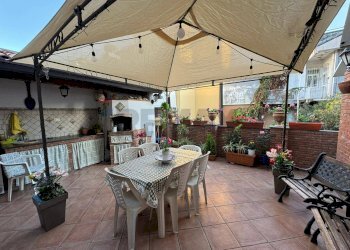 Terrazza - Casa indipendente VIA GIACOMO LEOPARDI
 
5, Gravina di Catania - foto 23