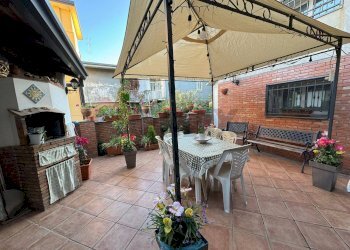 Terrazza - Casa indipendente VIA GIACOMO LEOPARDI
 
5, Gravina di Catania - foto 26