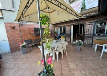 Terrazza - Casa indipendente VIA GIACOMO LEOPARDI
 
5, Gravina di Catania - foto 21