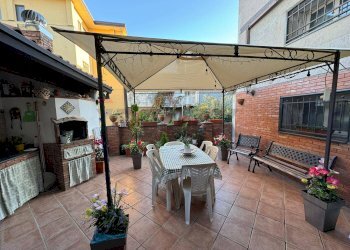 Terrazza - Casa indipendente VIA GIACOMO LEOPARDI
 
5, Gravina di Catania - foto 1