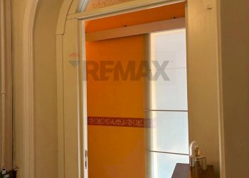 Dettagli - Casa indipendente VIA GIACOMO LEOPARDI
 
5, Gravina di Catania - foto 34