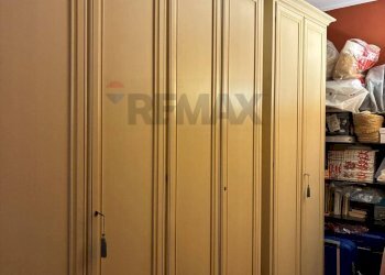 Dettagli - Casa indipendente VIA GIACOMO LEOPARDI
 
5, Gravina di Catania - foto 36