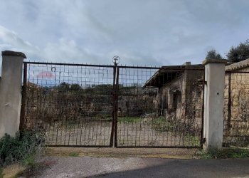 Casa all\'aperto - Villa CONTRADA REGALSEMI
 
SNC, Caltagirone - foto 27