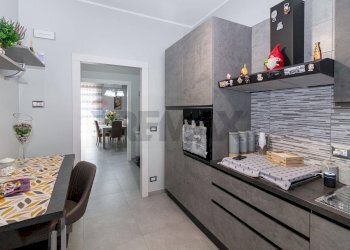 Cucina - Trilocale VILLAGGIO SANT ANTONIO ABATE, Camporotondo Etneo - foto 9