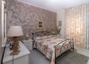 Camera / camera da letto - Trilocale VILLAGGIO SANT ANTONIO ABATE, Camporotondo Etneo - foto 16