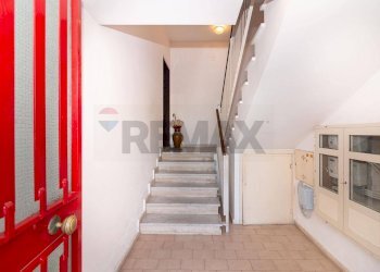 Scale - Trilocale VILLAGGIO SANT ANTONIO ABATE, Camporotondo Etneo - foto 31