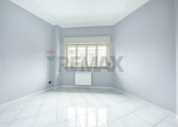 Stanza vuota - Casa semi indipendente Via Martiri D'ungheria
 
74, Nicolosi - foto 2