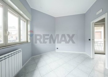 Stanza vuota - Casa semi indipendente Via Martiri D'ungheria
 
74, Nicolosi - foto 3