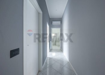 Hall / corridoio - Casa semi indipendente Via Martiri D'ungheria
 
74, Nicolosi - foto 11