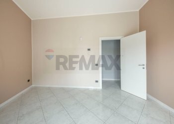 Stanza vuota - Casa semi indipendente Via Martiri D'ungheria
 
74, Nicolosi - foto 13