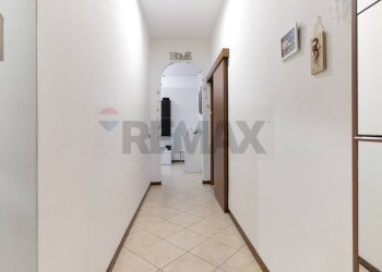 Hall / corridoio - Bilocale strada nona
 
5, Segrate - foto 5