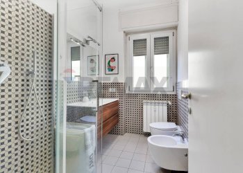 Bagno - Bilocale viale Padova
 
102/3, Milano - foto 15