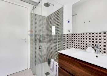 Bagno - Bilocale viale Padova
 
102/3, Milano - foto 16