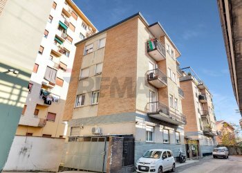 Edificio all\'aperto - Bilocale viale Padova
 
102/3, Milano - foto 22