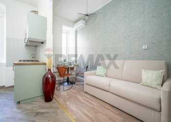 Soggiorno - Bilocale Via Carlo E Giani Stuparich
 
4, Trieste - foto 14