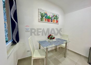 Sala da pranzo - Trilocale Via Degli Aranci
 
19, Sorrento - foto 16