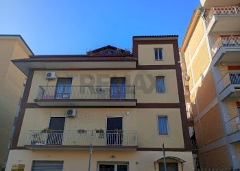 Edificio all\'aperto - Monolocale Via Fratelli Correra
 
13, Caserta - foto 4