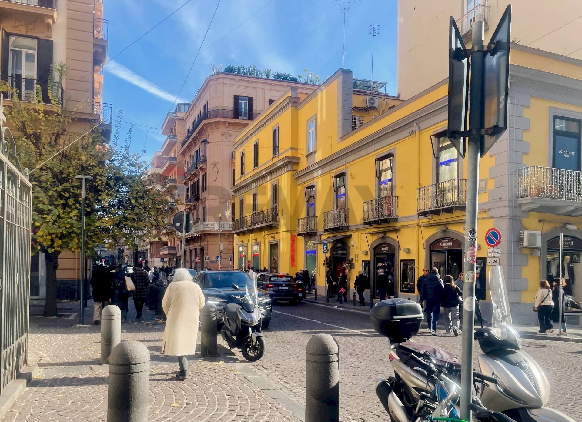 Edificio all\'aperto - Apartment Via Dei Mille, Napoli - photo 2