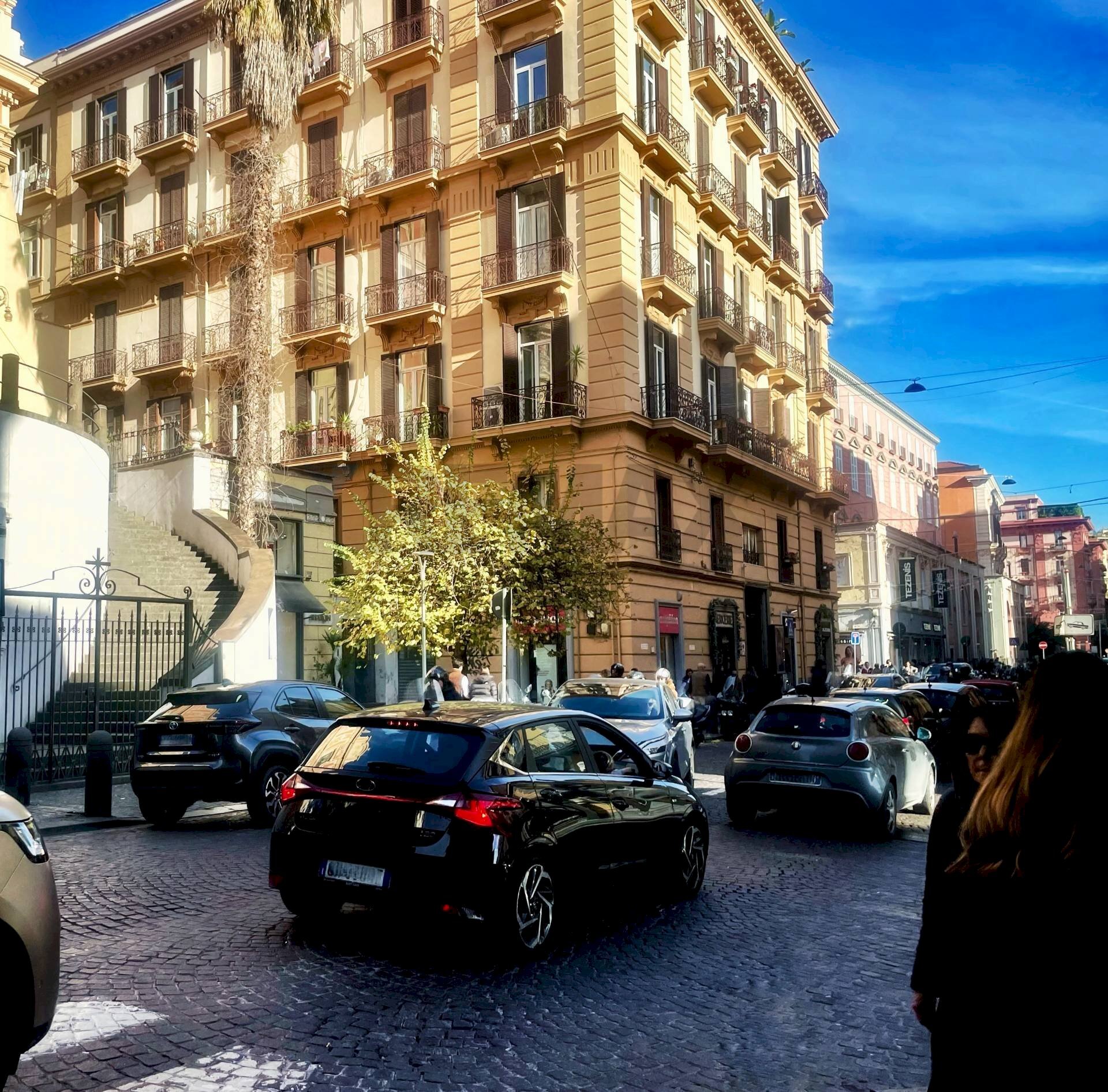 Edificio all\'aperto - Apartment Via Dei Mille, Napoli - photo 3