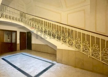 Ricezione / Lobby - Appartamento Via Dei Mille, Napoli - foto 5