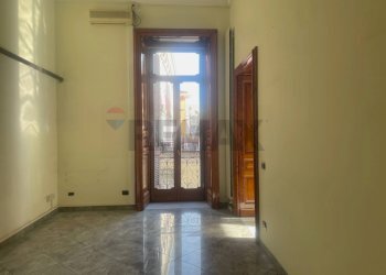 Stanza vuota - Appartamento Via Dei Mille, Napoli - foto 24