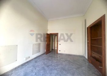 Stanza vuota - Appartamento Via Dei Mille, Napoli - foto 32