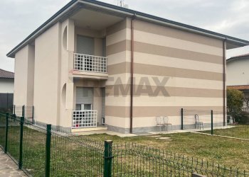 Edificio all\'aperto - Two-room apartment VAI MONSIGNOR BOSETTI
 
42, Chiari - photo 1