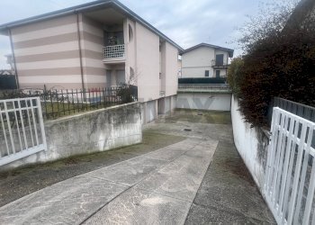 Terrazza - Two-room apartment VAI MONSIGNOR BOSETTI
 
42, Chiari - photo 6