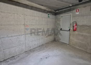 Parcheggio - Box Via Alvaro Chelli
 
15/B, Venaria Reale - foto 7