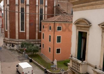 Edificio all\'aperto - Quadrilocale Vicenza - foto 11