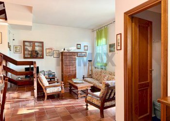 Soggiorno - Casa indipendente Mezzanino - foto 14