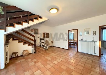 Scale - Casa indipendente Mezzanino - foto 52