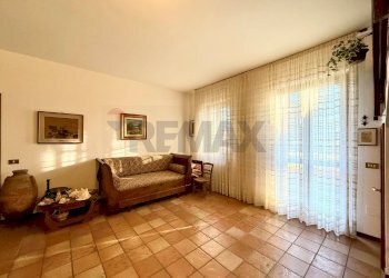 Soggiorno - Casa indipendente Mezzanino - foto 54