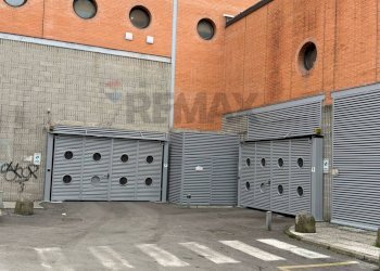 Edificio all\'aperto - Box viale cesare battisti
 
20, Pavia - foto 1