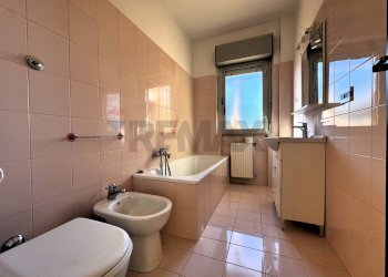 Bagno - Quadrilocale VIA DELLE PALME
 
5, Bracciano - foto 16