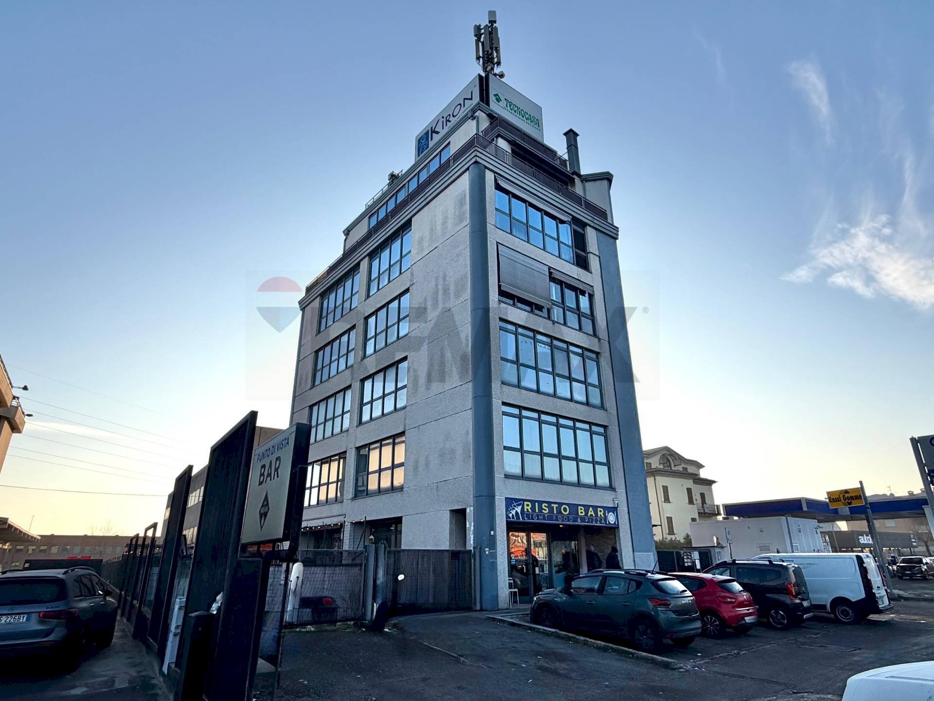 Edificio all\'aperto - Ufficio Via San Leonardo
193, Parma - foto 2