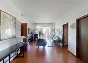 Soggiorno - Quadrilocale Via Omodeo
 
29, Milano - foto 4