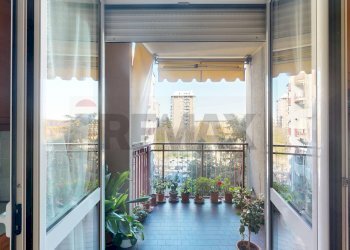 Balcone - Quadrilocale Via Omodeo
 
29, Milano - foto 12