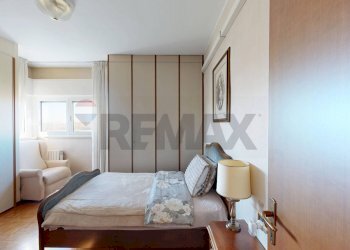 Camera / camera da letto - Quadrilocale Via Omodeo
 
29, Milano - foto 29