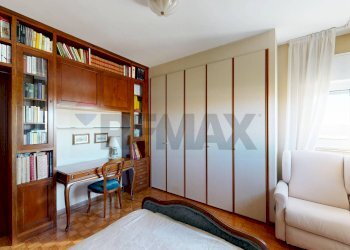 Camera / camera da letto - Quadrilocale Via Omodeo
 
29, Milano - foto 32