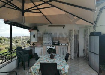 Sala da pranzo - Villa Strada Vicinale Quattro Finaite
 
22, Casteldaccia - foto 14