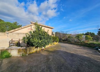 Casa all\'aperto - Villa Strada Vicinale Quattro Finaite
 
22, Casteldaccia - foto 41