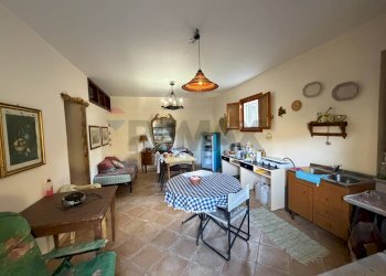 Sala da pranzo - Villa contrada traversa
 
snc, Ventimiglia di Sicilia - foto 15
